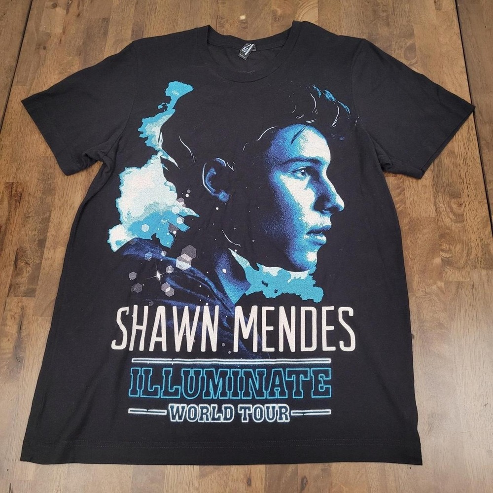 Shawn Mendes Illuminate World Tour T-Shirt 2017 Men's Size Medium